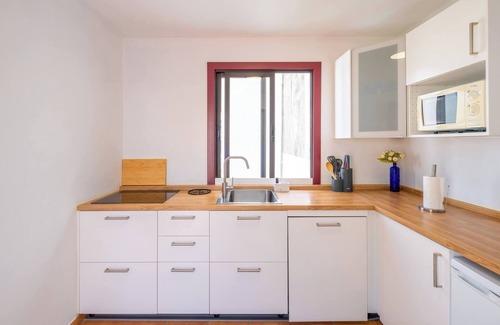 Los Llanos House | Casa Abuela To&ntilde;a by Huskalia | city center
