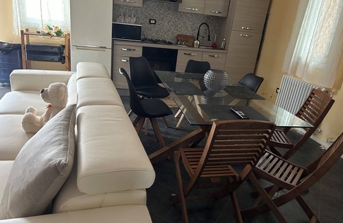 Treviso House | Casa Accogliente in Zona Tranquilla a Treviso