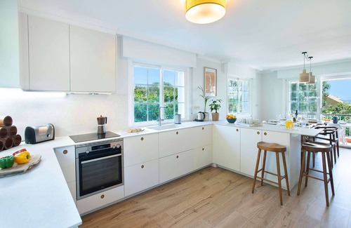 Cangas Villa | Casa Agarimo - Four Bedroom Villa, Sleeps 10