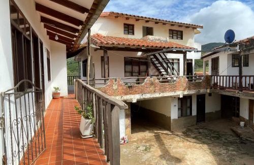 Samaipata House | Casa Agua Dulce