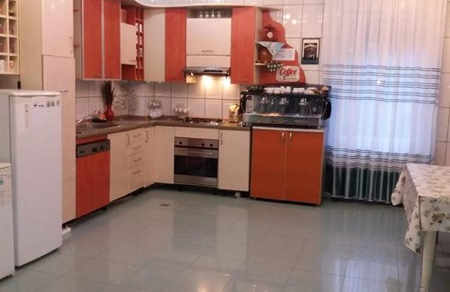 Moieciu de Jos House | Casa Albastra
