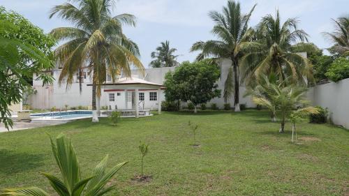 Tecolutla Municipality House | Casa, alberca privada y jardín