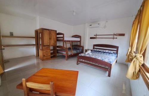 Puerto Lopez Hotel | Casa Albura