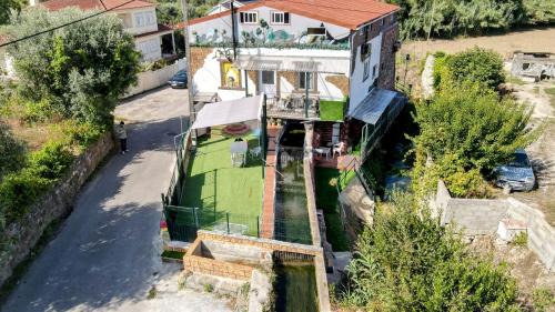 Coimbra House | Casa Amazonia PT - quarto águas