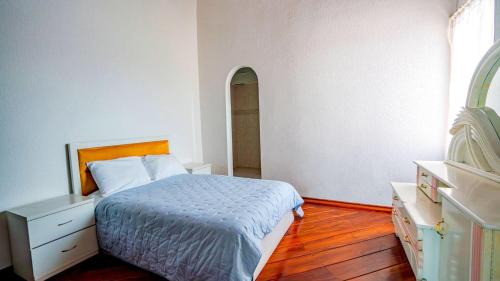 Ambato House | Casa amplia cerca de Baños de Agua Santa