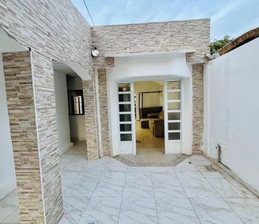 Resistencia House | Casa Amplia Tres Habitaciones