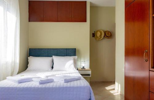Kounoupidiana Apartment | Casa Anthea 3 bedroom apartment with Garden