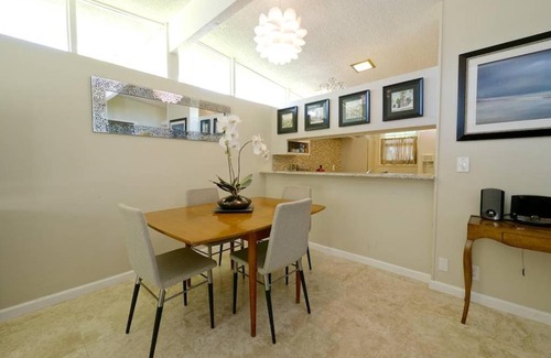 North Arroyo House | Casa Aralia