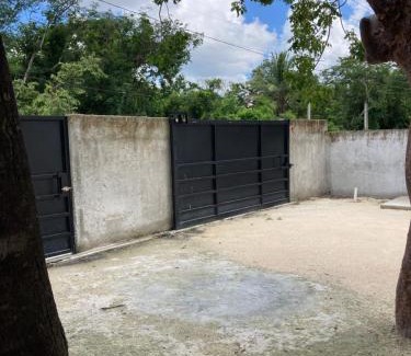 Colonos Cuzamil House | Casa Arena Cozumel