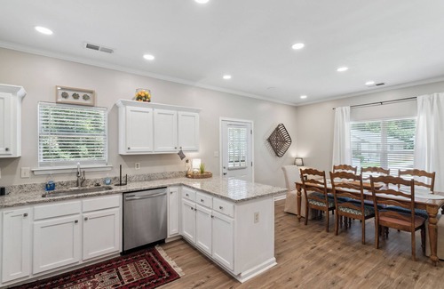 Cooper-Young Historic District Apartment | Casa Azul Memphis Midtown Cooper Young
