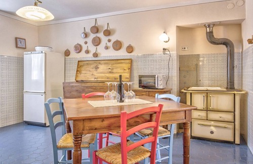 Cortona Old Town House | Casa Bacco - private house with a remarkable garden in the centre of Cortona