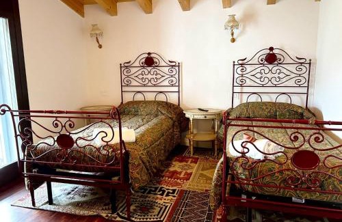 Rozzano Bed & Breakfast | Casa Bianca Vicino Humanitas e Forum di Assago