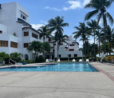 Same Apartment | Casa Blanca: Frente al mar
