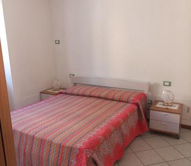Bogliaco Apartment | Casa blu Jasmine