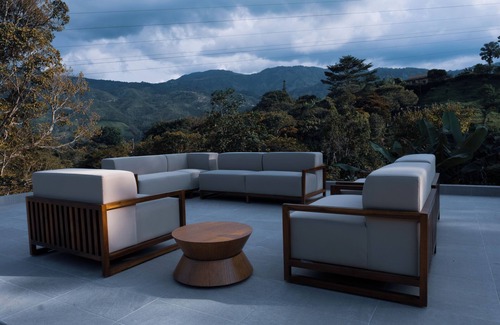Barbosa House | Casa Bosque Luxescape in Nature