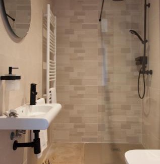 Avia House | Casa Cal Saboya