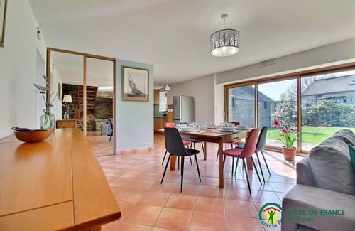 Limerzel House | Casa Camélias - LIMERZEL