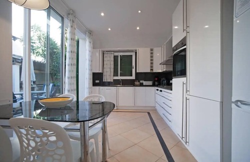 Portocolom Villa | Casa Can Alou, authentic Mallorquin house nestled in the village of Porto Colom