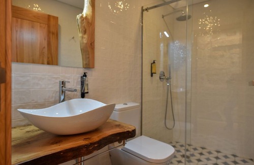 Arouca Villa | Casa Catarina - Five Bedroom Villa, Sleeps 10