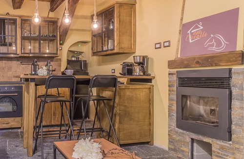 Fiumelatte Apartment | Casa Cavalli VarennaHolidays