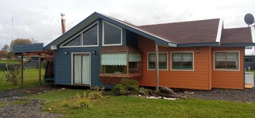 Osorno House | Casa chalet con tinaja