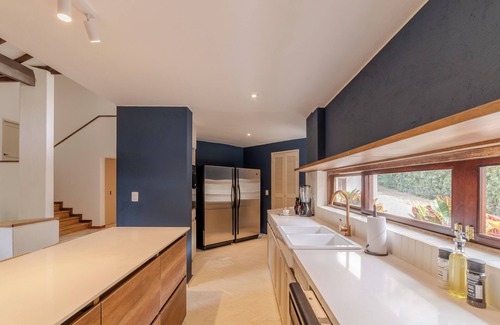 Santa Cruz Apartment | Casa Chipre 65 by Wynwood House