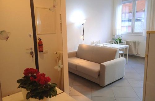 Magenta Apartment | Casa Clorofilla