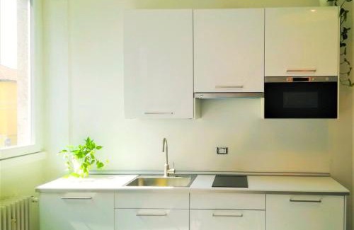 Magenta Apartment | Casa Clorofilla