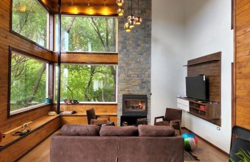 Cochrane House | Casa Cochrane