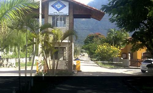 Caraguatatuba House | Casa com Piscina Exclusiva - Condomínio em frente ao Mar - Portaria 24h