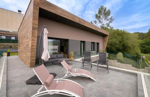 Mungia House | Casa con Vistas al Paisaje y Encanto en el Corazón del País Vasco,España