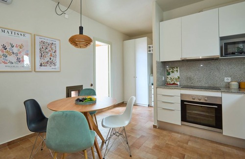 el Camp d'en Grassot i Gracia Nova House | Casa Cosi - Industria