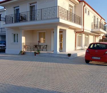 Baile Unu Mai House | Casa Crina
