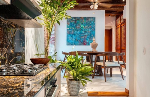 Cartagena Walled City House | Casa Cuero - Rooftop Pool - Historic Center