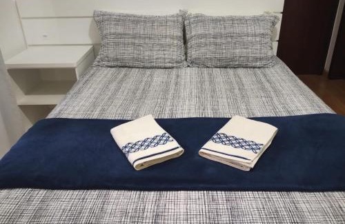 Jardim das Americas Apartment | Casa Curitiba 120m² (1 Suíte e 2 Quartos) com garagem em condomínio