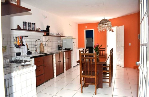 Canoa Quebrada House | Casa DA Elena no Coração de Canoa Quebrada. Acomoda até 35 Pessoas