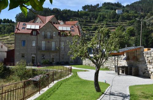 Loriga House | Casa da Fândega