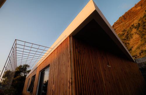Jardim do Mar House | CASA DA PITANGA