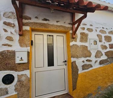Vila Nova de Foz Coa House | Casa da quelha- Arnozelo (Alto Douro Vinhateiro)