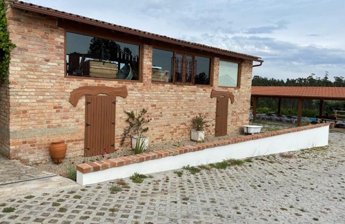 Bajouca Villa | Casa das Andorinhas - Campo e Piscina