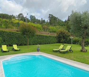 Paredes de Viadores Villa | Casa de Alventela - Countryside House