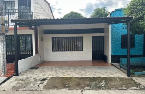 La Dorada House | Casa de descanso en guarinocito caldas