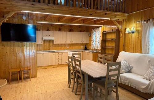 Villanueva del Arzobispo Apartment | Casa de madera El Vado