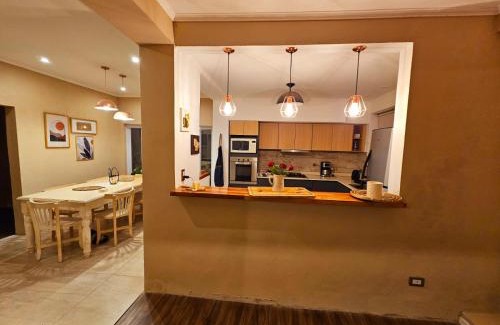 Mercedes House | Casa de Familia