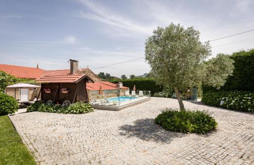 Cinfaes House | Casa de Ferreira Cinfães