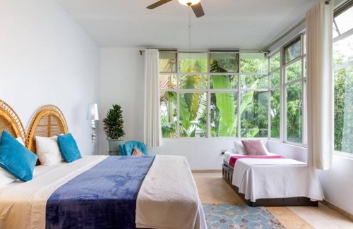 Guadalajara Bed & Breakfast | Casa de Luz