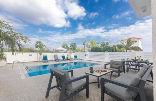 Cape Greko Villa | Casa de Nicole