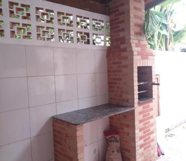 Jacone House | Casa de Praia em Jaconé - Centro de Jacone - Comércios e Mercado!