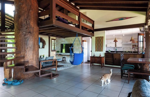 Ubu House | Casa de Ubu