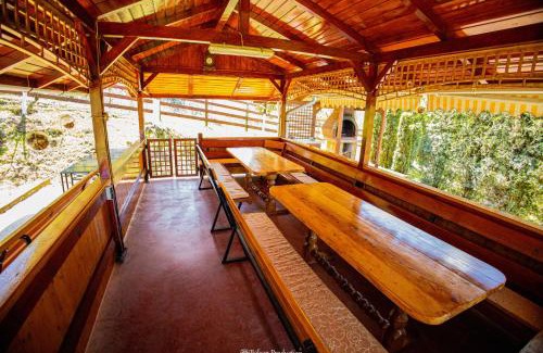 Pianu de Sus House | Casa de Vacanta Hanes